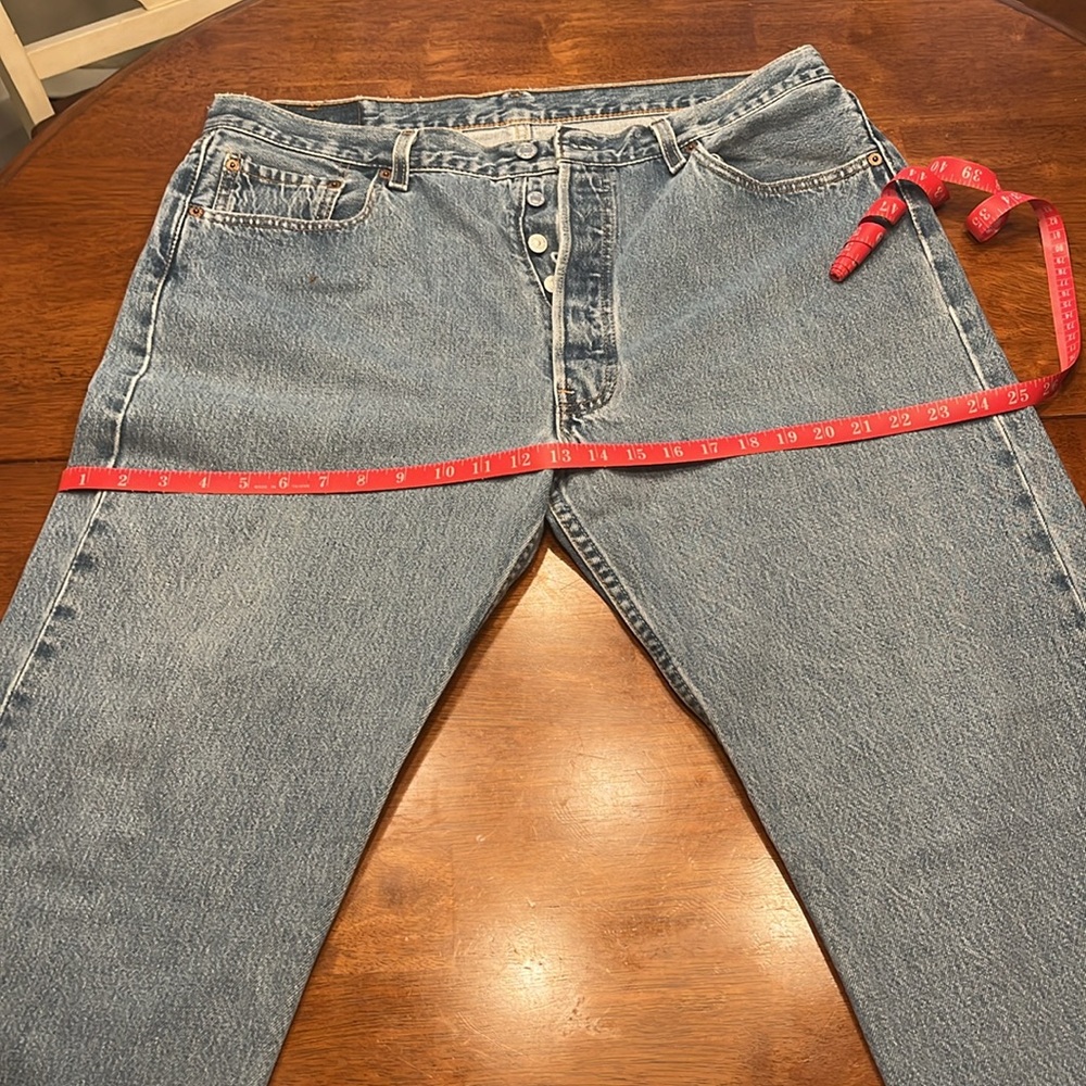 Vintage Worn Faded Levi’s 501 Button Fly Jeans 38 - Picture 9 of 9